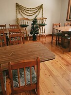 Alpine Meadows Lodge