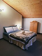 Alpine Meadows Lodge