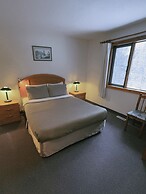 Alpine Meadows Lodge