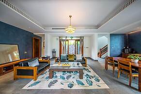 Leliving Butterfly Resort Lijiang