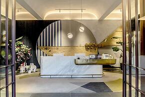 Leliving Butterfly Resort Lijiang