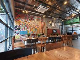 The Social House - Coliving & Hostel