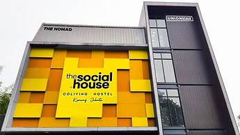 The Social House - Coliving & Hostel