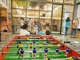 The Social House - Coliving & Hostel