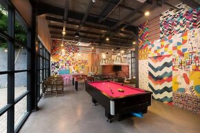 The Social House - Coliving & Hostel