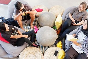 The Social House - Coliving & Hostel