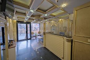 Grand Kavi Hotel
