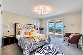Magnificent Harbour View Villa in Orakei