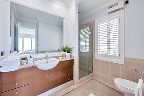 Magnificent Harbour View Villa in Orakei