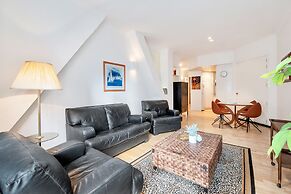 1 Bedroom City Apartment with Parking for 2 Cars