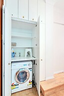 1 Bedroom City Apartment with Parking for 2 Cars