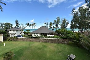 Waimanalo Beach Cottages
