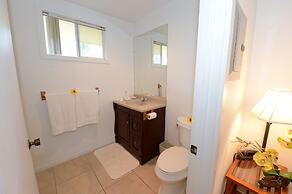 Waimanalo Beach Cottages