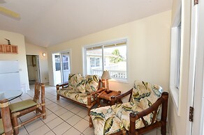 Waimanalo Beach Cottages