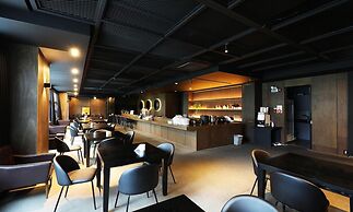 Cheongju The Mark Hotel