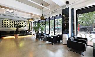 Cheongju The Mark Hotel