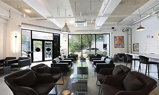 Cheongju The Mark Hotel