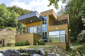 Geumgangsong Ecorium