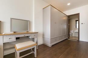 Moon Light Apartments