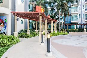 PRS @ One Palm Tree Villa near T3 Airport