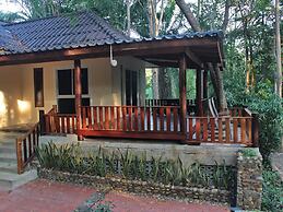 Baan Maka Nature Lodge