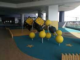 JB City CIQ-R&F Shopping Mall Apartment