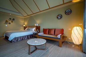 Relaxury Beach House