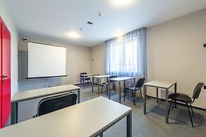 Friday Center - Hostel