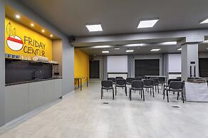 Friday Center - Hostel