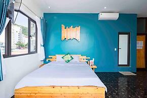 Cat Ba Pod Hostel