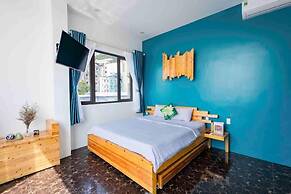 Cat Ba Pod Hostel