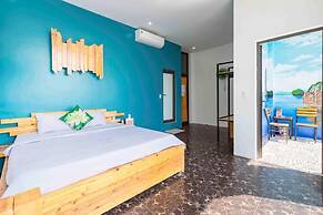 Cat Ba Pod Hostel