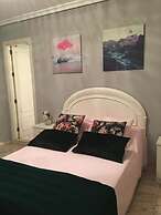 Wish-Suite San Jacinto de Sevilla Apartment