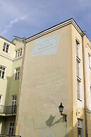 Old Town Library Deluxe Tartu Home Apt.