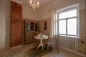 Old Town Library Deluxe Tartu Home Apt.