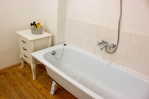 Bohemian flat Old town Tartu Home Apt.