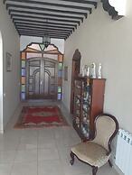 Riad Tanjil
