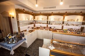 Hotel Restaurant Kaiserstuehler Hof
