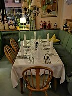 Hotel Restaurant Kaiserstuehler Hof