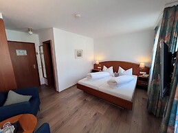 Hotel Restaurant Kaiserstuehler Hof