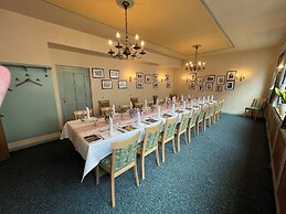 Hotel Restaurant Kaiserstuehler Hof
