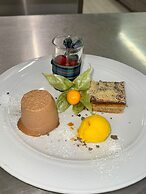 Hotel Restaurant Kaiserstuehler Hof
