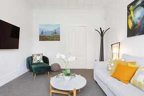 Light-filled Renovated Villa, Walk to Ponsonby Road