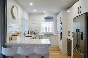 Heritage, Renovated 2 Bedroom Ponsonby Villa