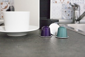 Lovely Quiet & Center Sea Views