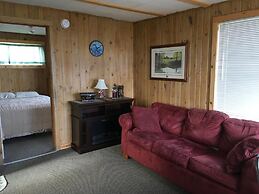 Blue Moon Resort and Motel