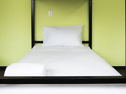 Colorbox Beds and Rooms
