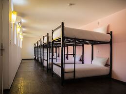 Colorbox Beds and Rooms