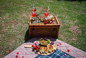 Whispering Pines Country Estate