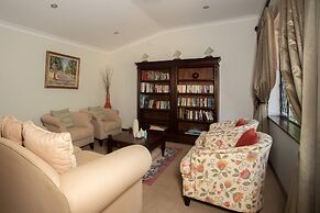 Whispering Pines Country Estate